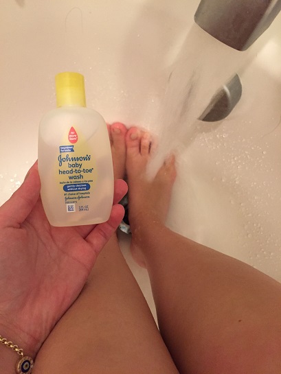 shaving legs with baby oil